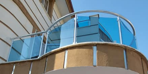 oval balkon camlı 