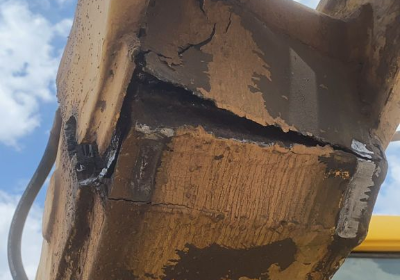 Kepçe bom kaynak işlemleri 