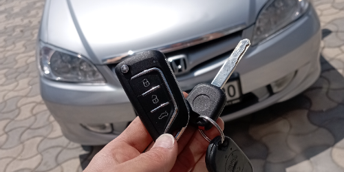 Honda Civic kumandalı yedek anahtar yapımı