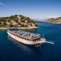 Trabzonda Günübirlik Tekne Turları & Yomra Marina
