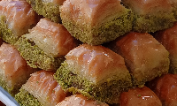Fıstıklı kuru baklava