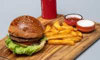 HAMBURGER  (Menü)